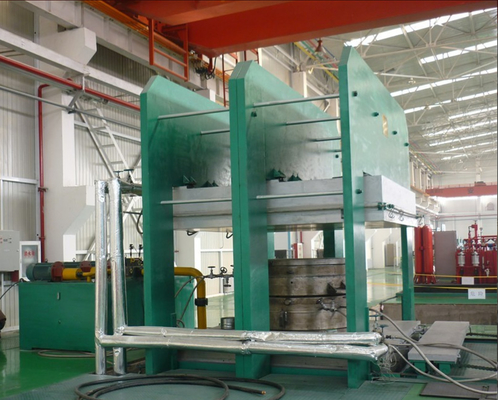 comprare Macchine per la stampa vulcanizzatrice di gomma elettrica a riscaldamento con sistema di controllo PLC online manufacture