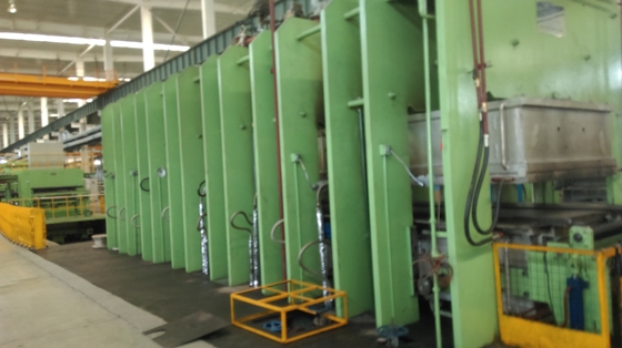 comprare Macchina di vulcanizzazione di gomma della stampa del nastro trasportatore online manufacture