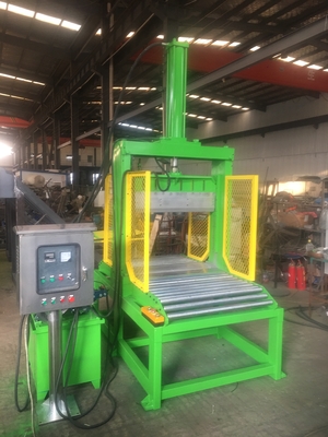 comprare La macchina di taglio della gomma di acciaio DC53 ha basso rumore e taglio pulito online manufacture