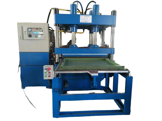 comprare Macchina per la stampa di piastrelle da pavimento di gomma elettrica per riscaldamento / Macchina per la fabbricazione di piastrelle da pavimento di granuli di gomma online manufacture