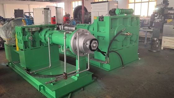 Buon prezzo Linea di produzione di tubi interni per motocicli con estrusore ad alimentazione calda da 150 mm in linea