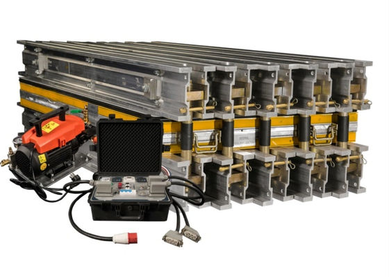 Buon prezzo Macchina di vulcanizzazione a nastro trasportatore portatile di gomma leggera con larghezza di nastro di 800 mm, lunghezza di fusione di 900 mm e quantità di travi di 12 PCS in linea
