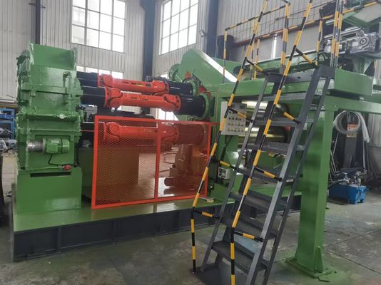 Buon prezzo Sistema di controllo PLC Macchine di calandratura a rulli di gomma Efficiente elaborazione di precisione in linea