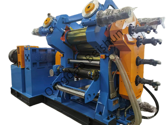 Calandratore di gomma PLC a 4 rulli con controllo preciso dello spessore del materiale di gomma e sistema di raffreddamento stabile