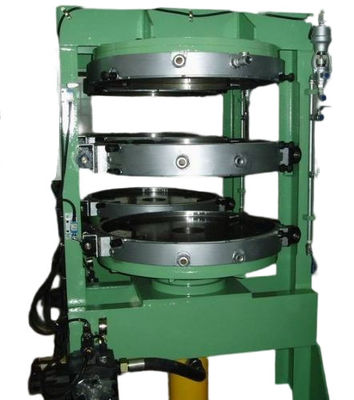 Buon prezzo Macchina per la cura dei tubi interni a doppio strato per la linea di produzione di tubi interni per motocicli e biciclette in linea