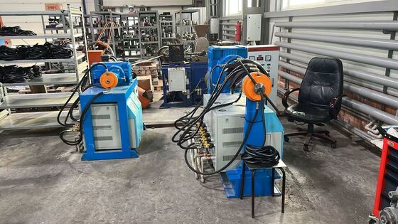 Buon prezzo Estrusore di gomma a sfera fredda di dimensioni ridotte φ30 mm per la lavorazione di gomma di precisione in linea